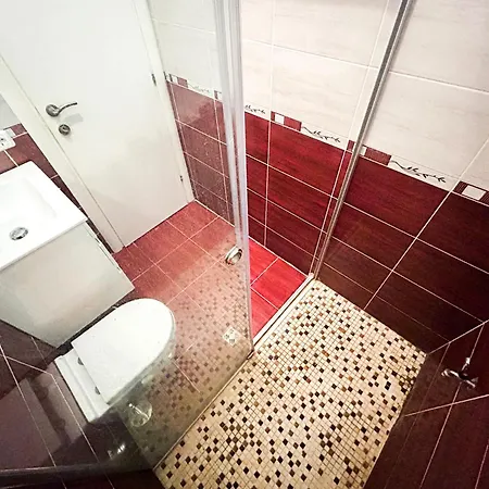 Cinco 523 Durrës