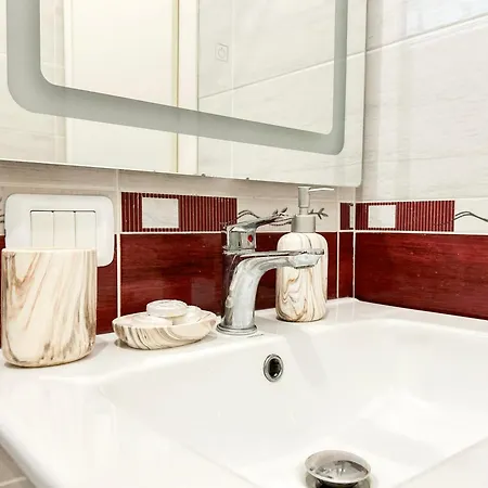 Cinco 523 Apartment Durres
